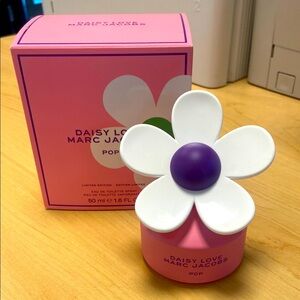 Marc Jacobs Daisy Love Pop Perfume